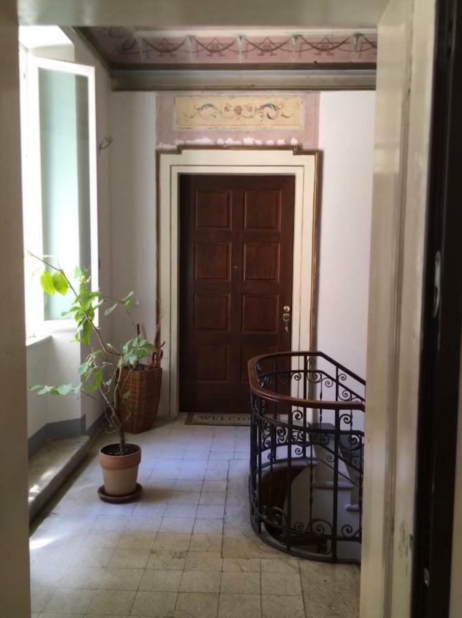 Chez Anna Apartment เยซี ภายนอก รูปภาพ